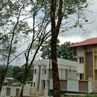 Contemporary 3-Bedroom Villa for Sale in Palai – 1850 Sqft, 3 Baths, Spacious Design in Lalam