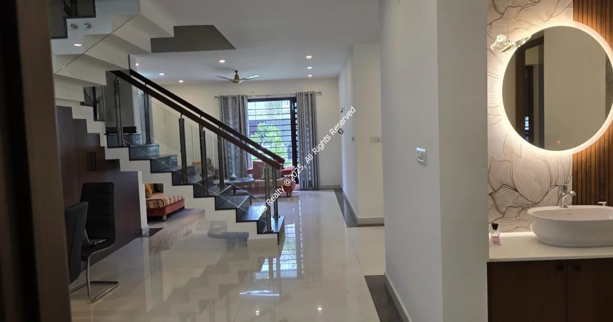 3250 Sqft Villa on a 7.6-cent plot for Rent - Ernakulam