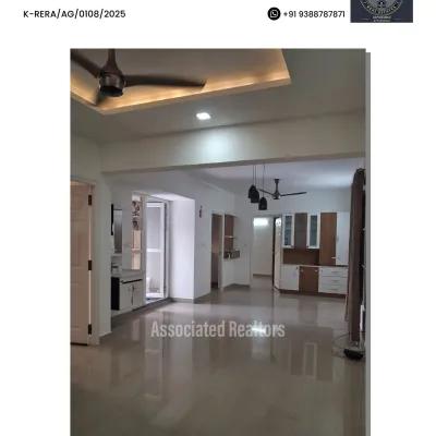 Fully Furnished 2BHK Flat in Edappally, Ernakulam For Sale in South Kalamassery