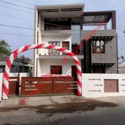 Spacious 5-Bedroom House for Sale/Rent at Mulavukadu on Container Road in Vallarpadam