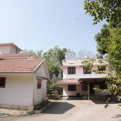 Luxury 4,300 sq. ft. house and 1000 sq ft outhouse on a 37-cent plot in Kolenchery for sale in Kolenchery