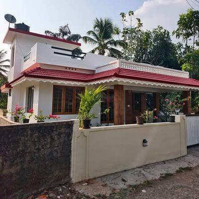 1000 Sqft new house for sale at Kolenchery - 150 meters from NH 85 in Kolenchery