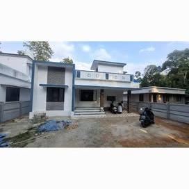 7.5 cents plot with 1600 sqft new house for sale in kdayiruppu - Kolenchery in Kadayiruppu