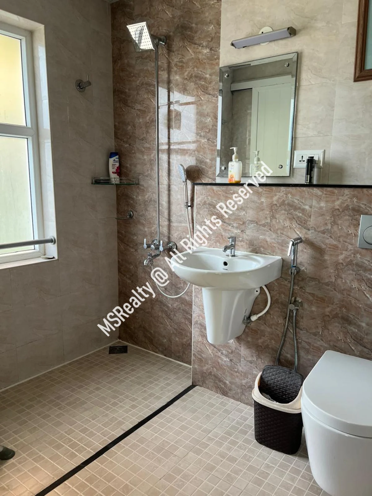 Senior living luxury resort, fully furnished amid peaceful surroundings image 10