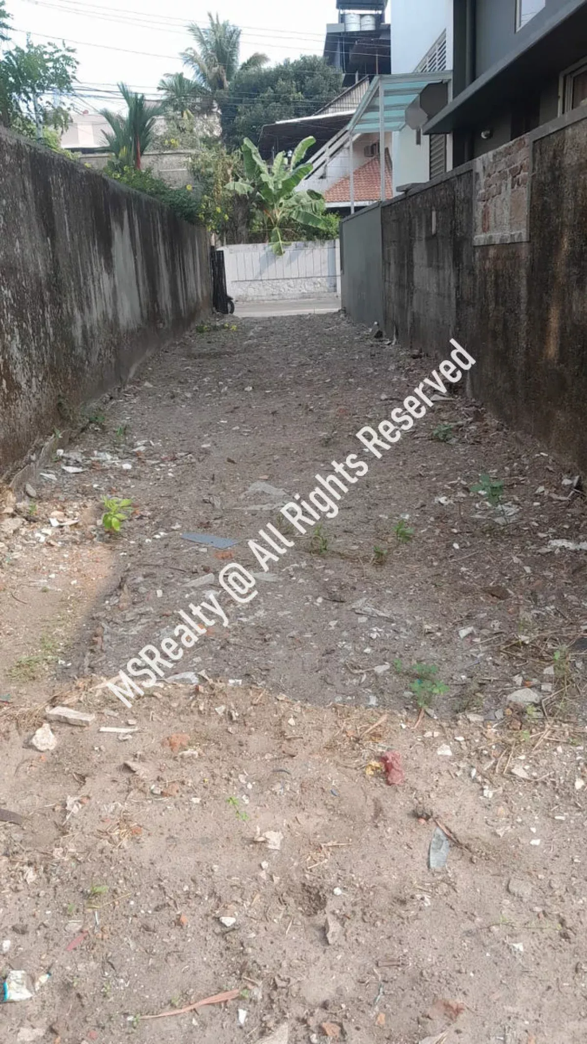 Prime residential land in the most desirable area of Kaloor, Kochi. image 5