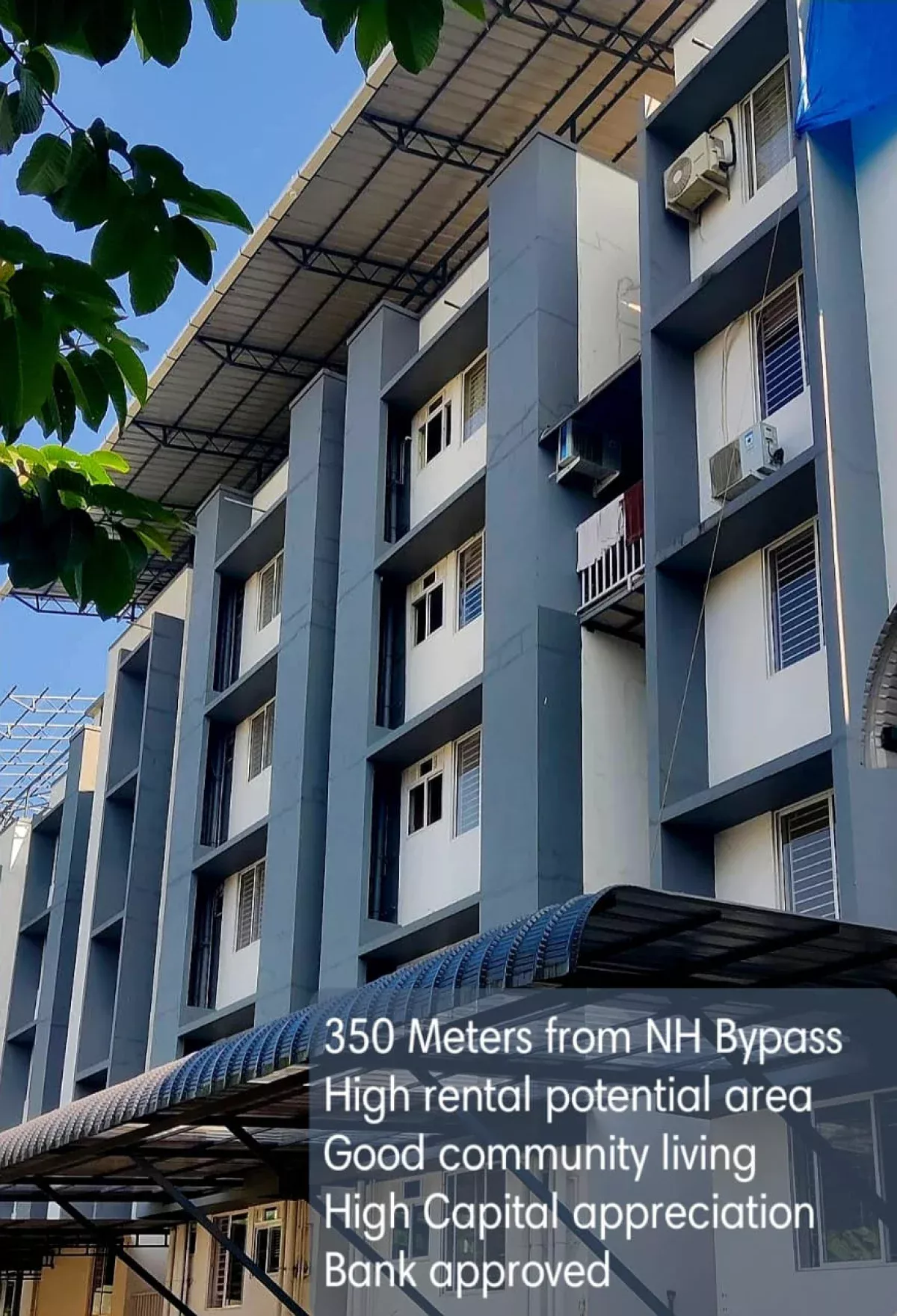 Gated Community Semi-Furnished Apartment For Sale at Palarivattom  Near Holiday Inn