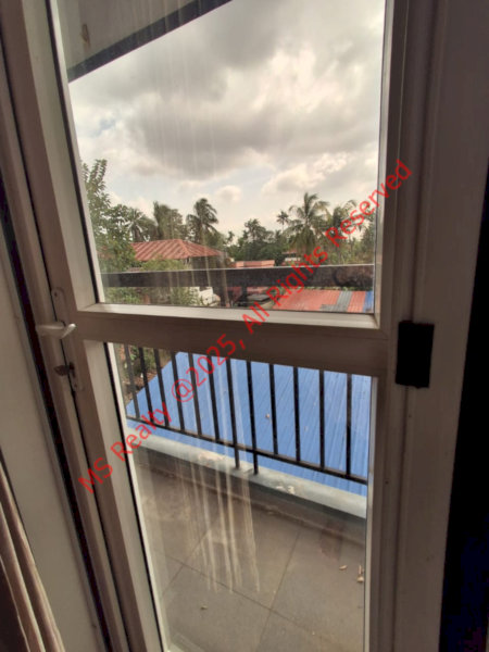 Fully Furnished 2BHK Flat at Edappally, Kochi For Sale - 75 Lakhs